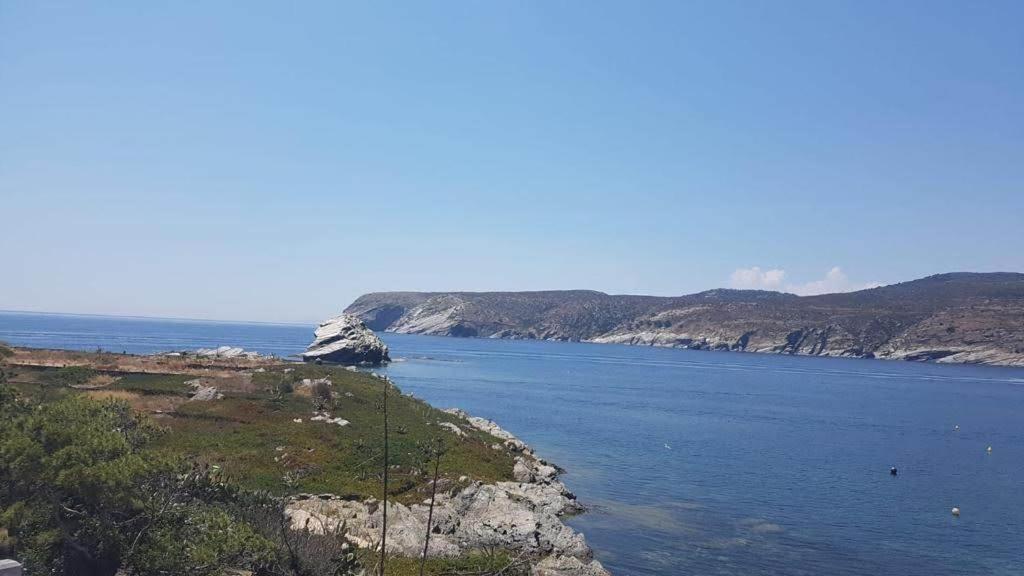 Isla Privada En Cadaques De Ensueno Con 11 Habitaciones Dobles Con Bano Privado Y Piscina Εξωτερικό φωτογραφία