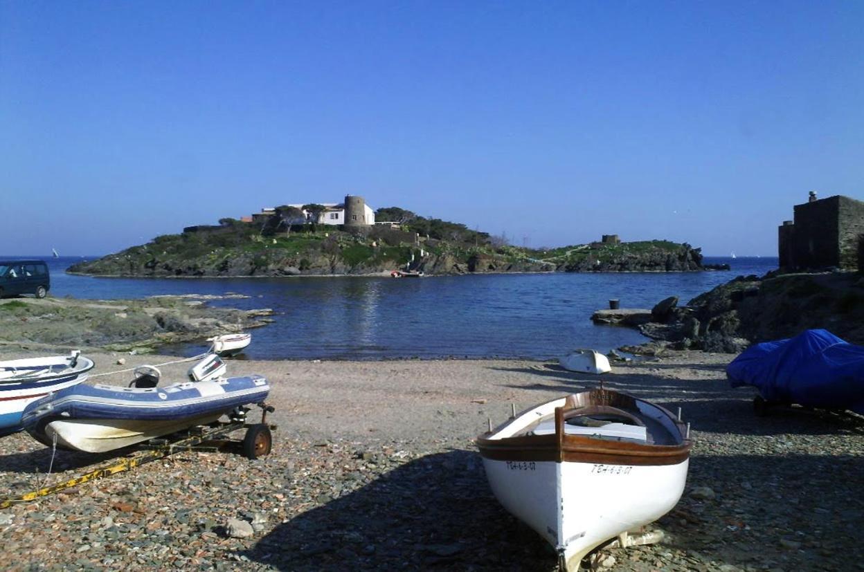 Isla Privada En Cadaques De Ensueno Con 11 Habitaciones Dobles Con Bano Privado Y Piscina Εξωτερικό φωτογραφία