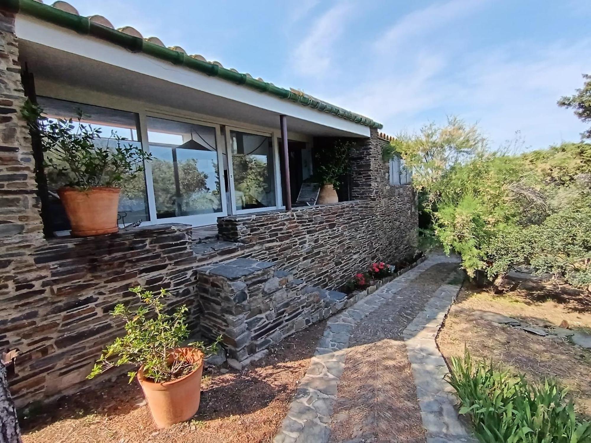 Isla Privada En Cadaques De Ensueno Con 11 Habitaciones Dobles Con Bano Privado Y Piscina Εξωτερικό φωτογραφία